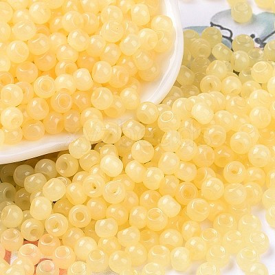 6/0 Imitation Jade Glass Seed Beads SEED-T006-04A-04-1