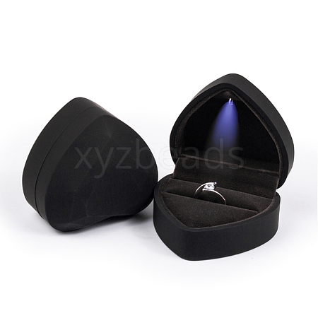 Heart Shaped Plastic Ring Storage Boxes CON-C020-01B-1