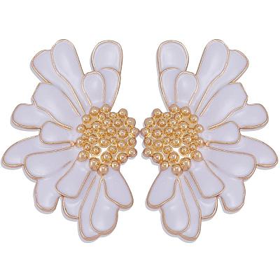 Vintage Flower Stud Earrings for Women JE1095E-1