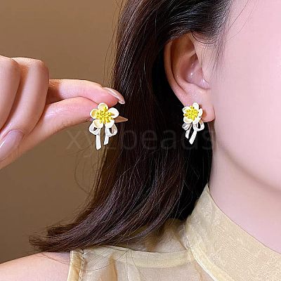 Alloy Flower Stud Earrings for Women WG441DE-01-1