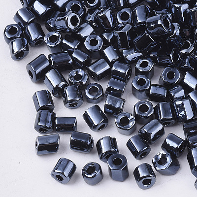 6/0 Two Cut Glass Seed Beads SEED-S033-03B-03-1