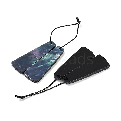 2Pcs Natural Black Lip Shell Pendants FIND-Z079-01D-1
