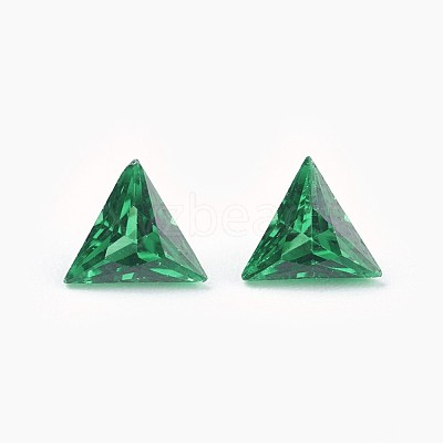 Cubic Zirconia Pointed Back Cabochons ZIRC-WH0001-A07-1