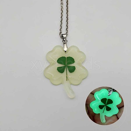 Glow in the Dark Resin Clover Pendant Necklace TU8342-2-1