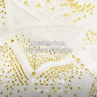 Preciosa® Crystal Hotfix Flatback Stones Y-PRC-HSS6-70010-200-1