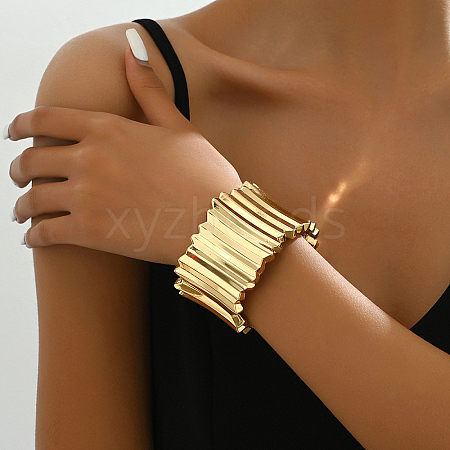 Vintage Chunk Alloy Pleated Bangles for Women GC6306-1