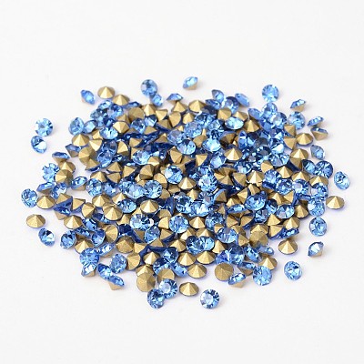 Back Plated Grade A Diamond Glass Pointed Rhinestone RGLA-SS18-005-1