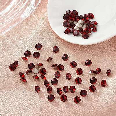 Preciosa® MAXIMA Crystal Round Stones Y-PRC-RBSS24-90090-1