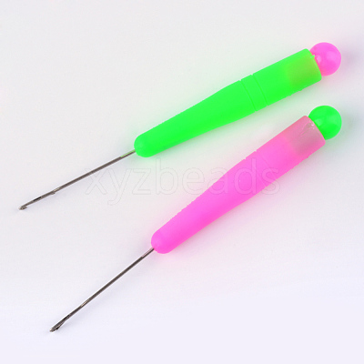 Platinum Plated Plastic Handle Steel Crochet Hooks Needles X-TOOL-R101-02-1