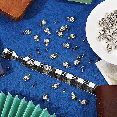 50Pcs Skull Alloy Rivets FIND-CA0011-72A-P-1