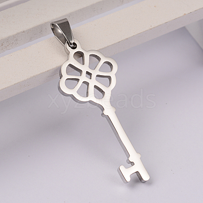 Tarnish Resistant Key 304 Stainless Steel Pendants LS-STAS-E104-02P-1
