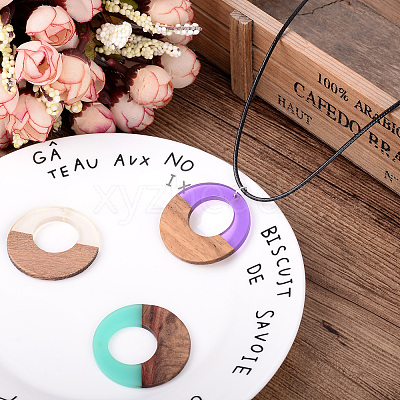 18Pcs 9 Colors Resin & Walnut Wood Pendants RESI-BT0001-07-1